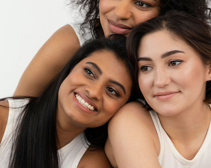 Changes in skin colour and temperature